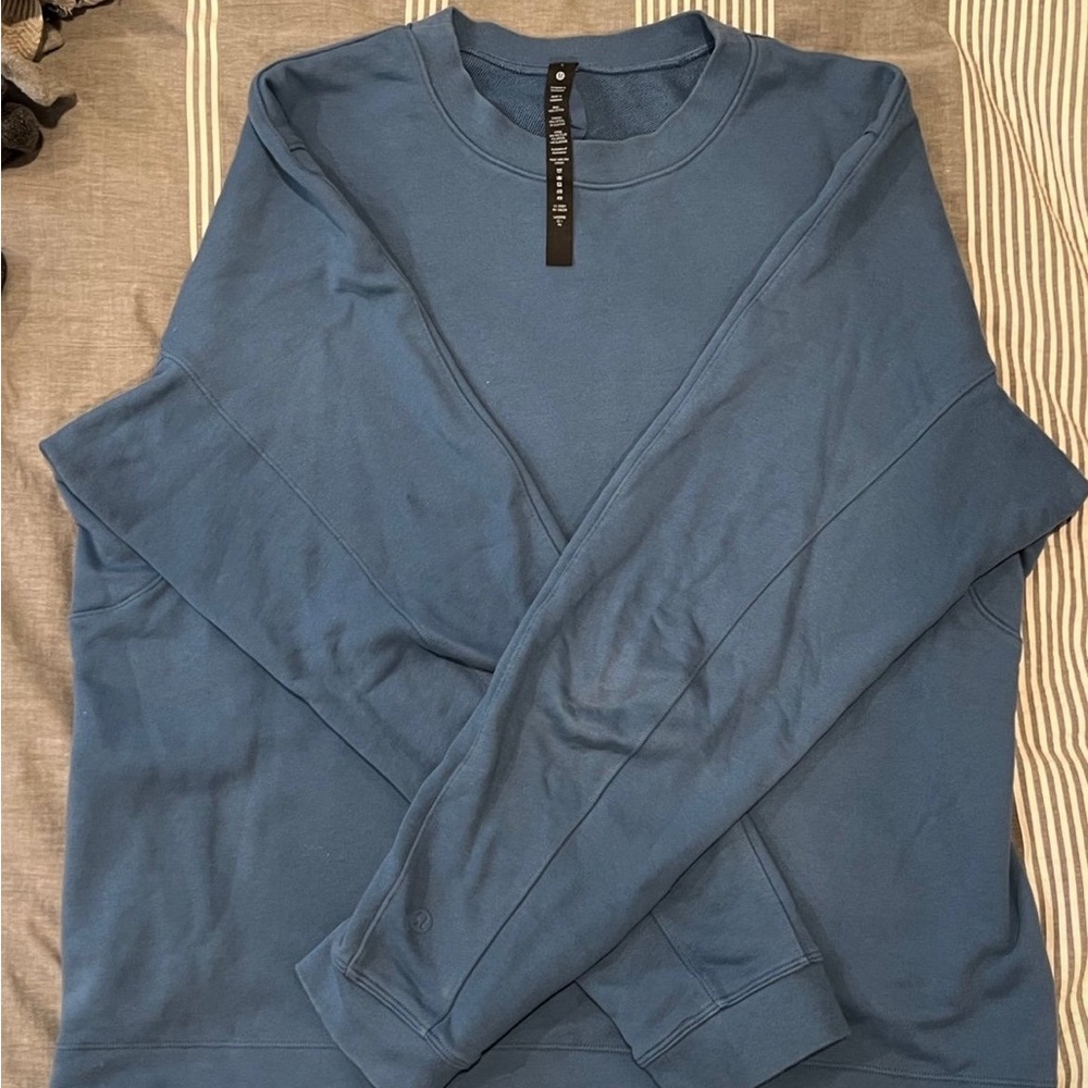 Lululemon crewneck